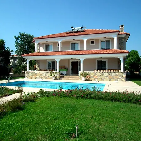 Villa Kubra *